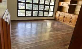 Imagem 7: Casa comercial/residencial, ampla e bem localizada. Av T6, Setor Bueno. Goiânia/GO