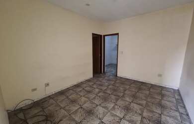 Imagem 6: Casa para aluguel possui 50 metros quadrados com 2 quartos em Parque das Américas - Mauá