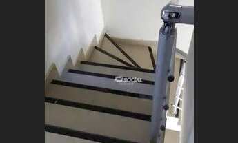 Imagem 2: Sobrado com 3 dormitórios à venda, 160 m² por R$ 365.000,00 - Escola de Polícia - Porto Ve