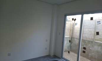 Imagem 5: Sobrado para venda com 96 m² com 3 quartos em Ambrósio - Garopaba - SC