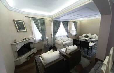 Imagem 2: Sobrado com 3 dormitórios, 1 suíte, escritório, churrasqueira e 2 vagas de garagem no Man