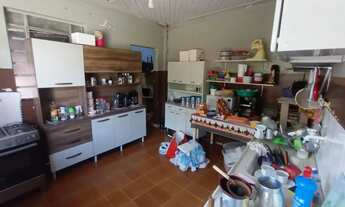 Imagem 7: 2 Casas térreas - Terreno 810 m²