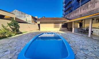 Imagem: Casa com 5 dormitórios e piscina para alugar