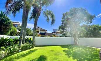 Imagem 6: Casa para venda possui 369 metros quadrados com 5 quartos em Jurerê - Florianópolis - Sant