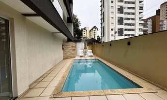 Imagem 7: Apartamento mobiliado com 3 quartos, sacada com churrasqueira, no bairro Atiradores