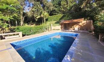 Imagem: Condomínio com 3 quartos para locação