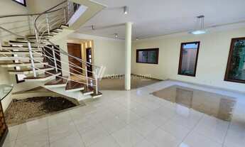 Imagem 7: Casa à venda no condomínio Terras do Caribe com 5 quartos