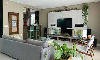 Imagem 6: Oportunidade! Belíssima Casa a venda a 50 metros da Praia Mole em Florianópolis SC