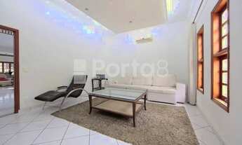 Imagem 5: Elegância e Espaço no Coração do Bairro Comendador Mancor Daud: Casa de 531m² à Venda