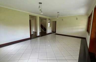 Imagem 3: Casa com 4 dormitórios para alugar, 380 m² por R$ 7.500/mês - Campos de Santo Antônio - It