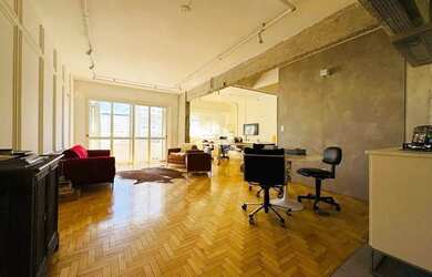 Imagem 2: Excelente apartamento à venda no Edifício Província, localizado em pleno centro de Santa M