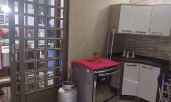 Imagem 5: Vendo Casa c/ Salão Comercial ao lado - Res. J Macedo