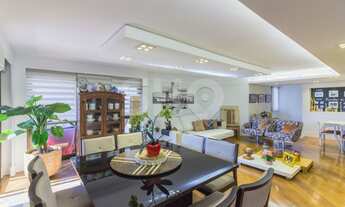 Imagem 2: Apartamento todo reformado em ótima localização!