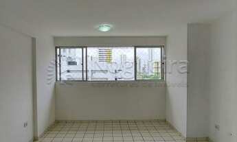 Imagem 2: Apartamento para venda tem 64 metros quadrados com 3 quartos em Madalena - Recife - PE