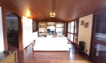 Imagem 4: Casa em Condomínio Excelente Localização no Alto