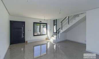 Imagem 2: Sobrado com 3 dormitórios sendo 01 suíte à venda, 132 m² por R$ 729.998 - Igara - Canoas/R