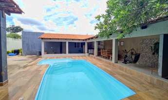 Imagem: 4 Quartos (Suíte) - 450 m²