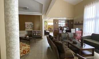 Imagem 4: Sobrado para venda possui 1080 metros quadrados com 5 quartos em Bela Suiça - Londrina - P