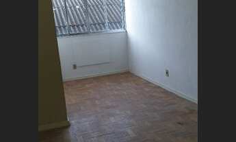 Imagem 2: 2 Quartos e Dependencia completa Olaria