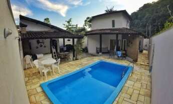 Imagem 3: ÓTIMA CASA COM 03 SUÍTES + PISCINA À 200 METROS DO MAR NA PRAIA DA COCANHA, CARAGUATATUBA