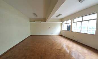 Imagem 2: EXCELENTE CONJUNTO COMERCIAL COM 04 SALAS, COZINHA, 02 BANHEIROS PARA LOCAÇÃO NO CENTRO