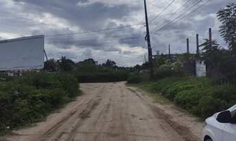 Imagem: 3 LOTES COM ESTRUTURA DE GALPÃO CONSTRUIDA