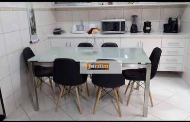 Imagem 4: Sobrado com 3 dormitórios à venda, 166 m² por R$ 730.000,00 - Conjunto Residencial Guarujá