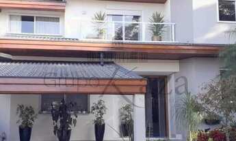 Imagem 2: Casa Sobrado a Venda - Condomínio Parque Residencial Aquarius II - 3 Dormitórios Suítes