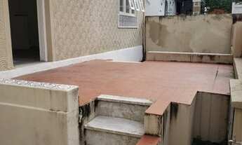 Imagem 3: Imóvel comercial ou residencial para venda em Botafogo em rua tradicional e silenciosa