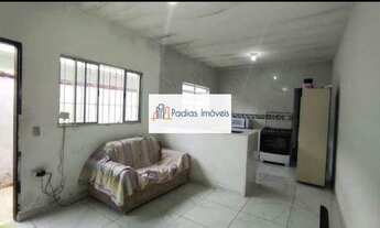 Imagem 2: Casa para venda possui 57 metros quadrados com 2 quartos em Itaoca - Mongaguá - SP