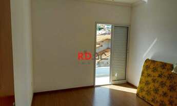 Imagem 5: Amplo Sobrado no Jardim Camila - Mogi das Cruzes à Venda, com 3 dormitórios e 200 m² de ár