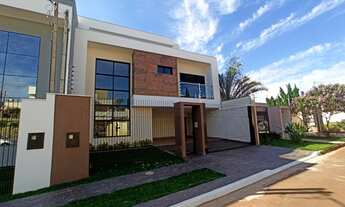 Imagem 2: Sobrado para venda tem 225 metros quadrados com 3 quartos em Jardim Cidade Monções - Marin