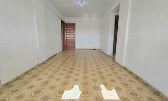 Imagem 2: Apartamento para venda possui 75 metros quadrados com 2 quartos em Boa Viagem - Recife - P