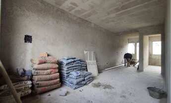 Imagem 2: Sobrado com três quartos sendo uma ampla suíte