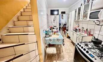 Imagem 6: Sobrado próximo ao Metrô Jabaquara, terminal rodoviário litoral, supermercados, escolas, b