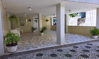 Imagem 6: Dois quartos na subida da Cruz da Redenção