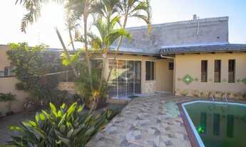 Imagem 5: Sobrado para Venda - 336.6m², 3 dormitórios, sendo 1 suites, 4 vagas - Centro