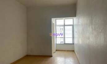 Imagem 2: Excelente planta de 2 quartos, Icaraí, primeira quadra da praia!!!