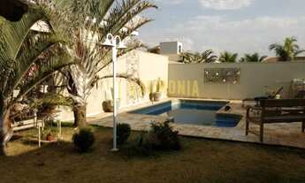 Imagem 2: Casa encantadora a venda ou locação no Condomínio "Portal das Araucárias" em Ara