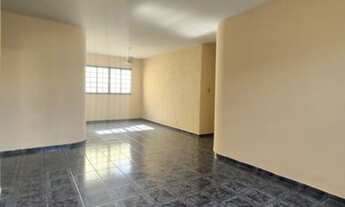 Imagem 4: Casa com 3 quartos - Bairro Vila Lucy em Goiânia