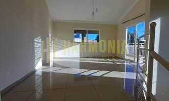 Imagem 6: Casa encantadora a venda ou locação no Condomínio "Portal das Araucárias" em Ara