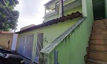 Imagem 2: Alugo ótima casa na Rua Mozart de Araújo - Bairro Silvestre