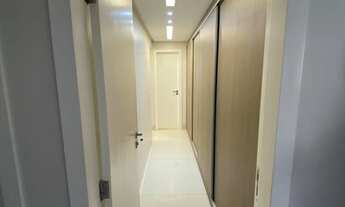 Imagem 3: Condomínio Edifício Golden Tower Apartamento 4Q Montado em armários