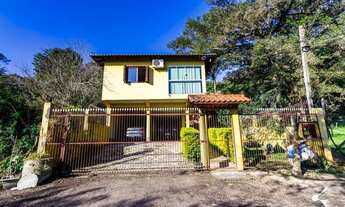 Imagem 2: PORTO ALEGRE - Casa Padrão - Jardim Sabará