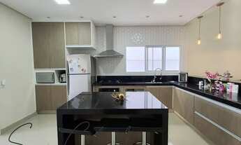 Imagem: Casa à venda no condomínio Villa do Sol