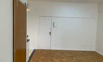 Imagem 7: Kitnet/conjugado para venda tem 30 metros quadrados com 1 quarto em Centro - Rio de Janeir