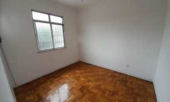 Imagem 4: Imóvel de Frente, 02 Quartos, Varanda etc... na Vila da Penha, Bem Pertinho do Largo do Bi