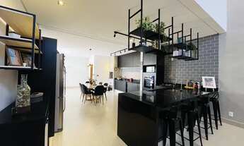 Imagem 4: Casa de condomínio térrea para venda possui 180 metros quadrados com 3 quartos