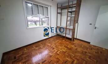 Imagem 6: UM DORMITÓRIO REFORMADO A DUAS QUADRAS DA PRAIA!