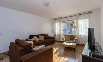 Imagem: São Paulo - Casa Padrão - PARAÍSO